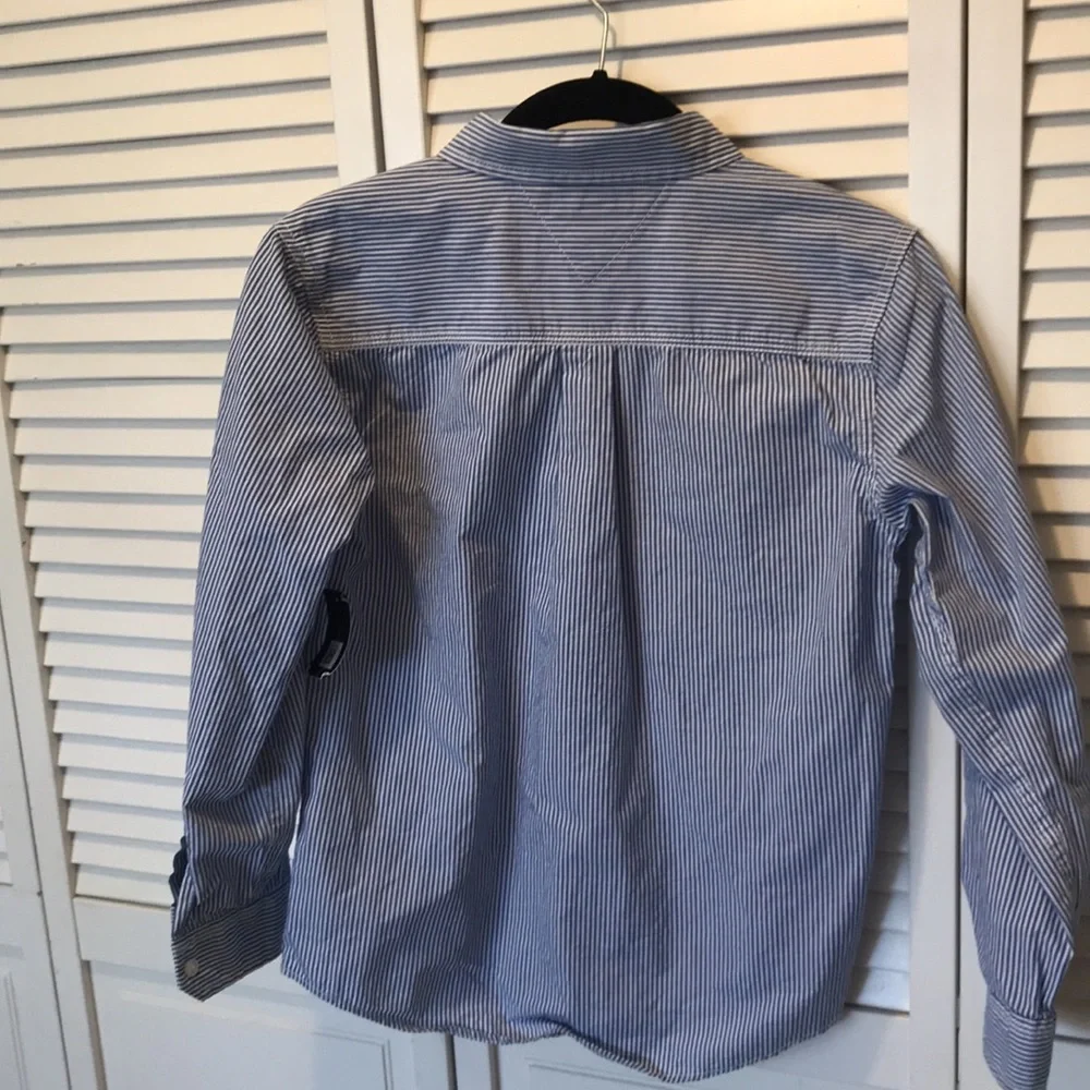 Tommy Hilfiger button‎ down Oxford blue & white stripes boys shirt size L NWT